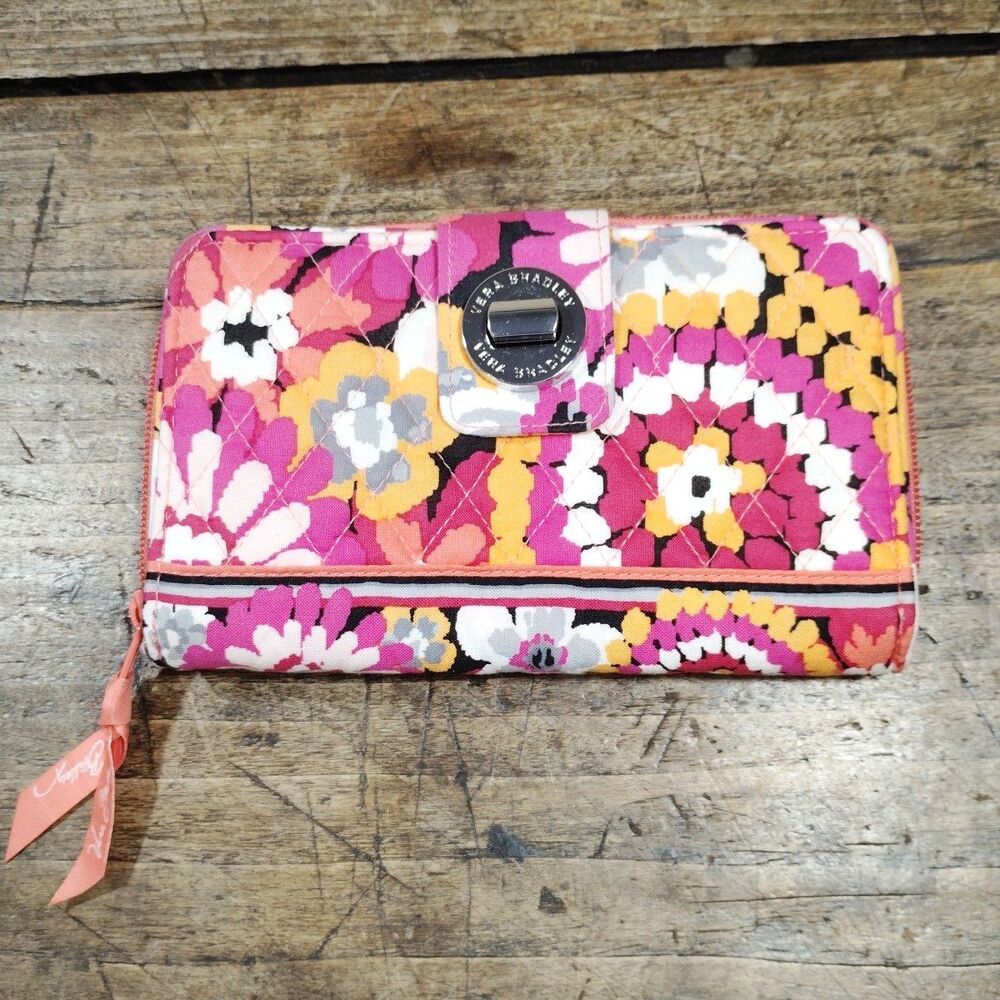 Vera Bradley Pixie Blooms Turnlock Wallet Large Zip Around Clutch Carry All - Picture 1 of 7
